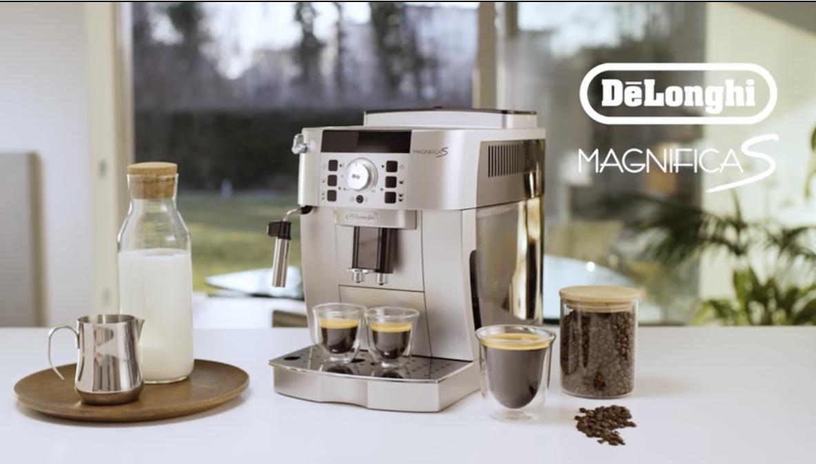 DeLonghi Magnifica Fully Automatic Cappuccino & Latte Coffee Machine 